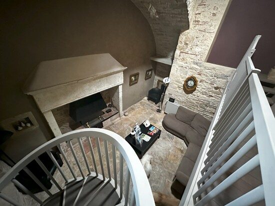 Relaxation Area - Library Lounge - Top rated bed and breakfast with pool - rocamadour - Lot - France