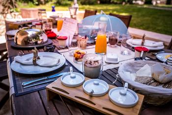 Petit déjeuner - Chambres d'hotes de Charme - Vers - Lot