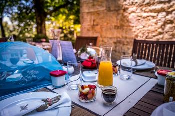 Petit déjeuner - Chambres d'hôtes de Charme - Cahors - Lot